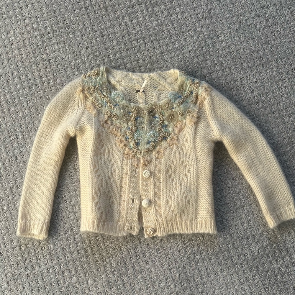 Free people sweater size XS